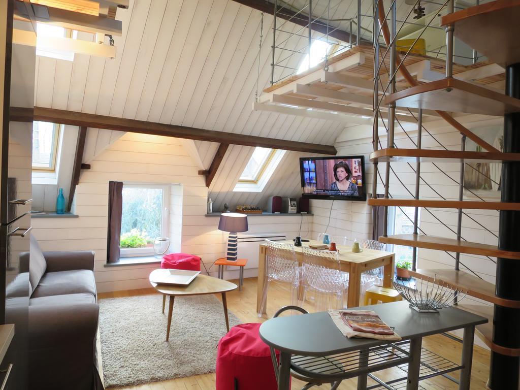 Au Coeur De La Baie Apartment Le Val-Saint-Pere Bagian luar foto